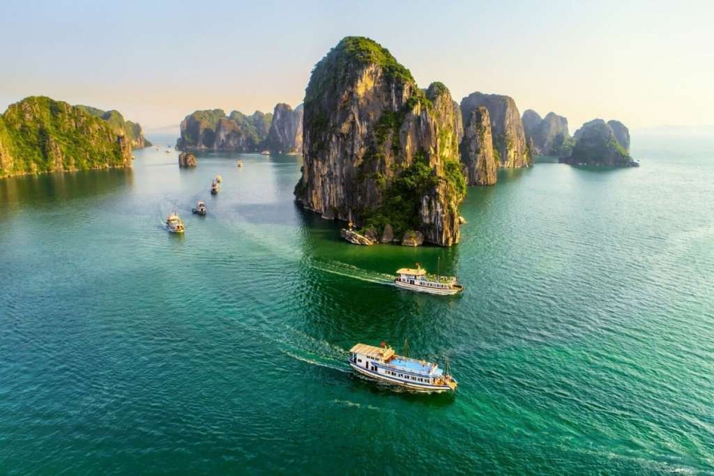 Hải Phòng ⇔ Hạ Long